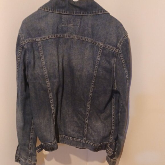 Guess Dark Denim Button 4 Pockets Jean Jacket Embellished Gold Large - Picture 5 of 5